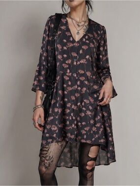 151. Disturbia V-Neck Floral Button Front Tunic Dress - Floral Print